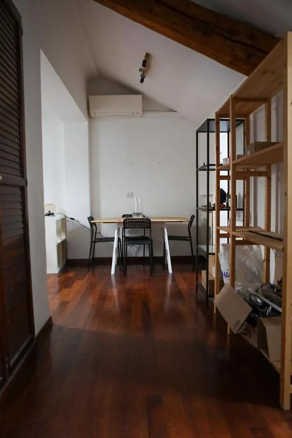 L'Arche Comfort&Relax - Yellow House Di Viale Certosa Milano 0*,  Italien