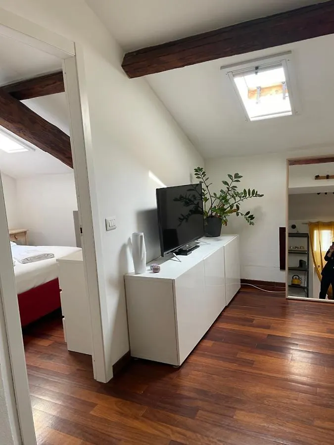 L'Arche Comfort&Relax - Yellow House Di Viale Certosa Milano Italien